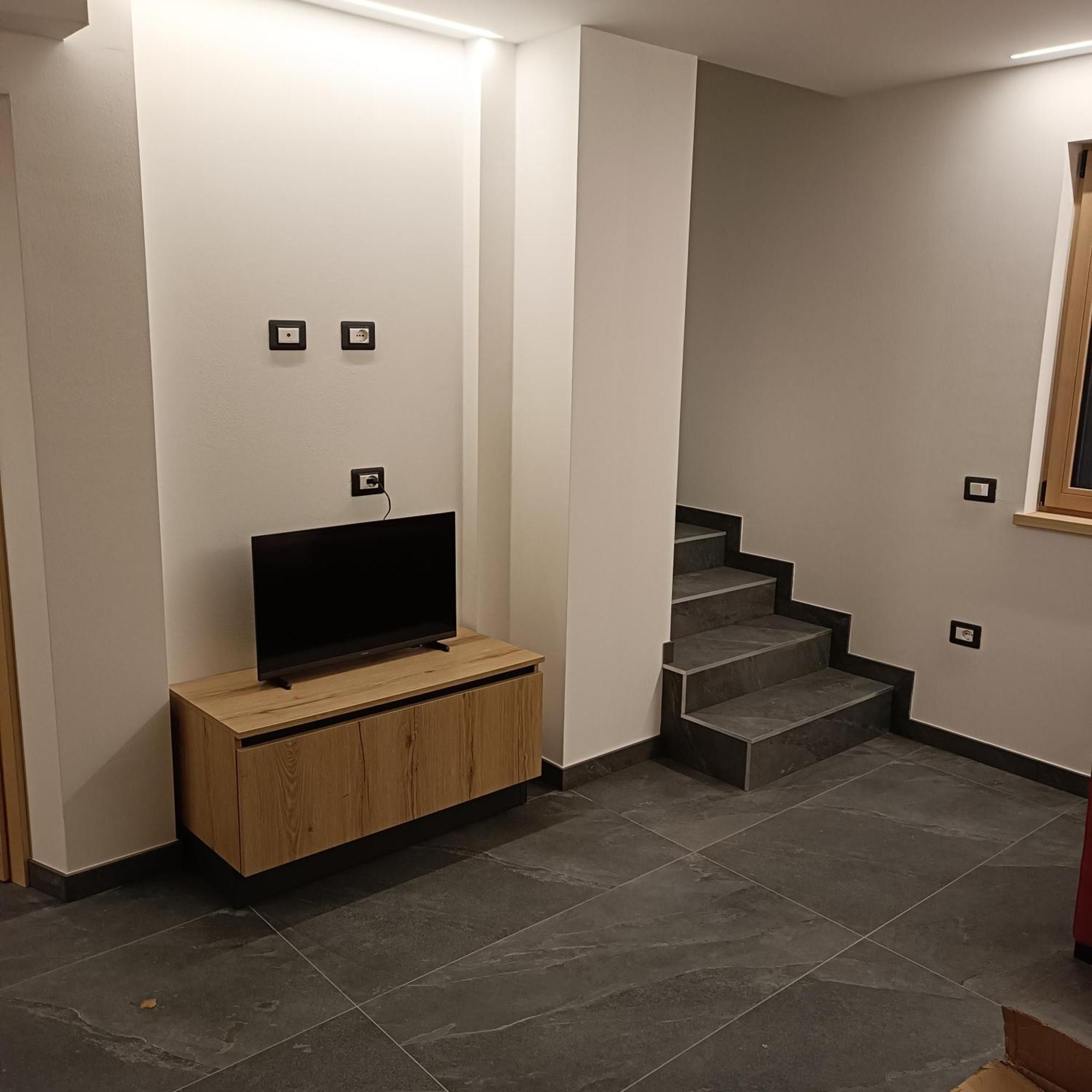 Ferienwohnung Casa Anita Mezzana  Exterior foto